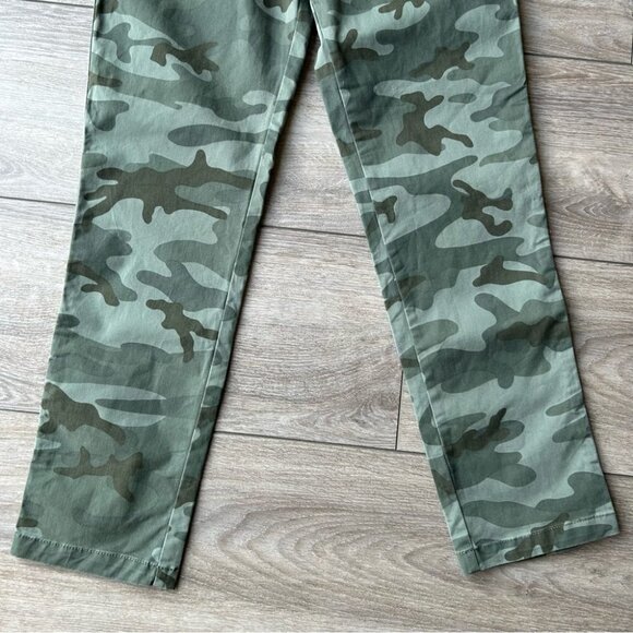 Gap Camouflage Girlfriend Chino  Pants - Picture 7 of 14